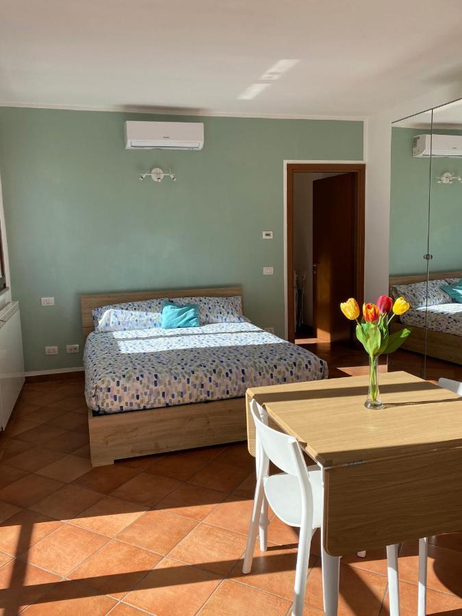 Il Tulipano Apartment Trezzano Rosa Екстериор снимка