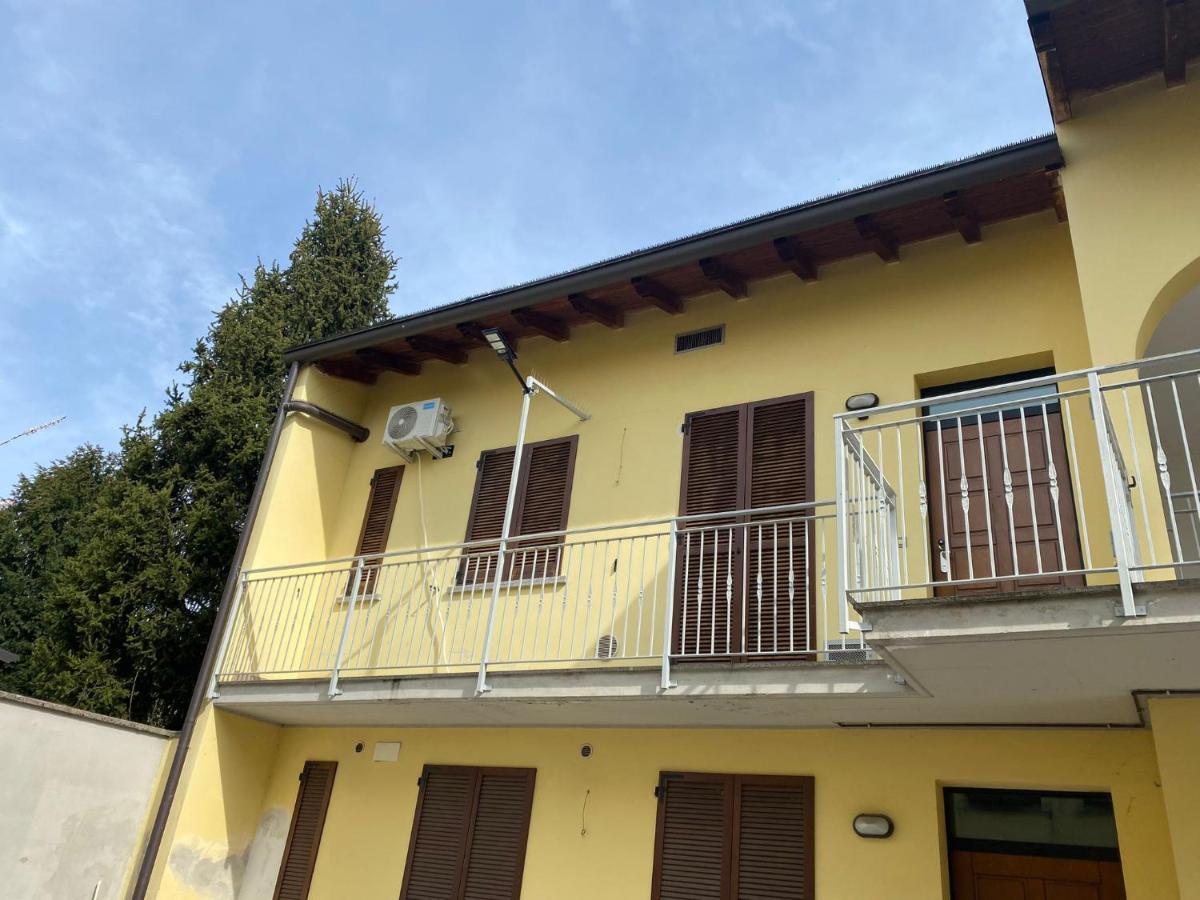 Il Tulipano Apartment Trezzano Rosa Екстериор снимка